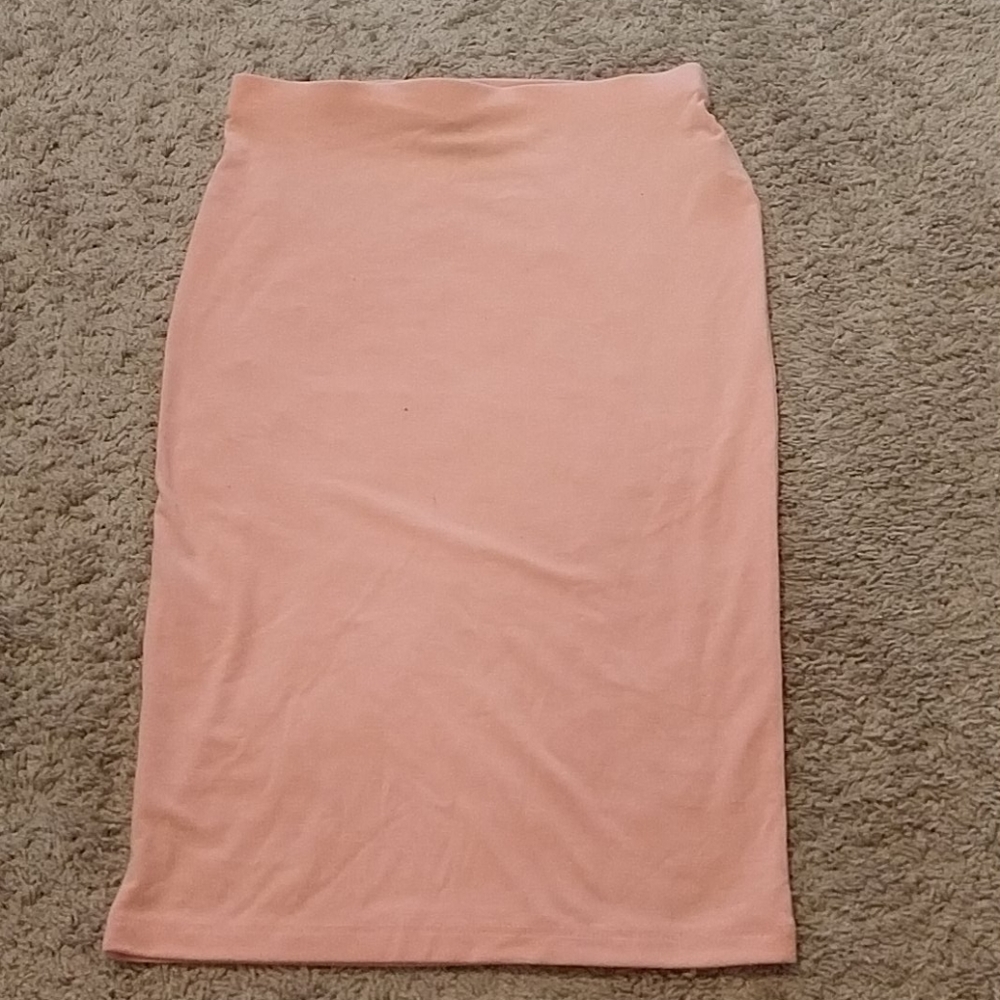 Pink body con mini skirt